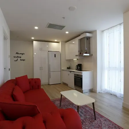 Amazing Flat With Superb View In Kartal דירה