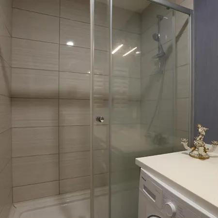 Amazing Flat With Superb View In Kartal דירה